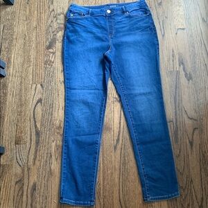 1.5 Chicos platinum jegging